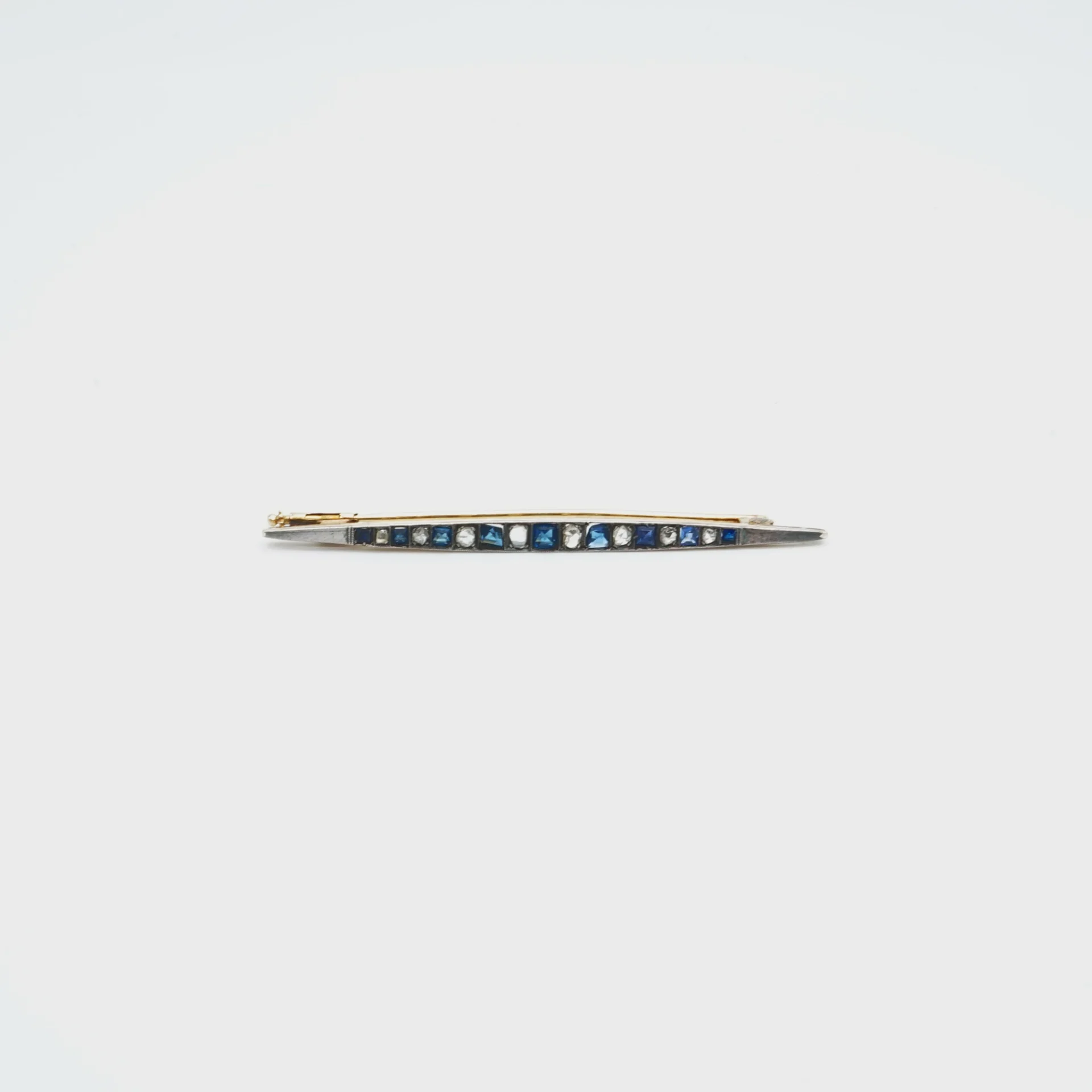 S&B_BROCHES_MAR_04_1